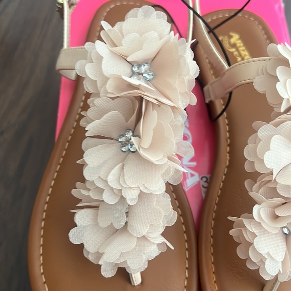 Floral sandals - Picture 3 of 5